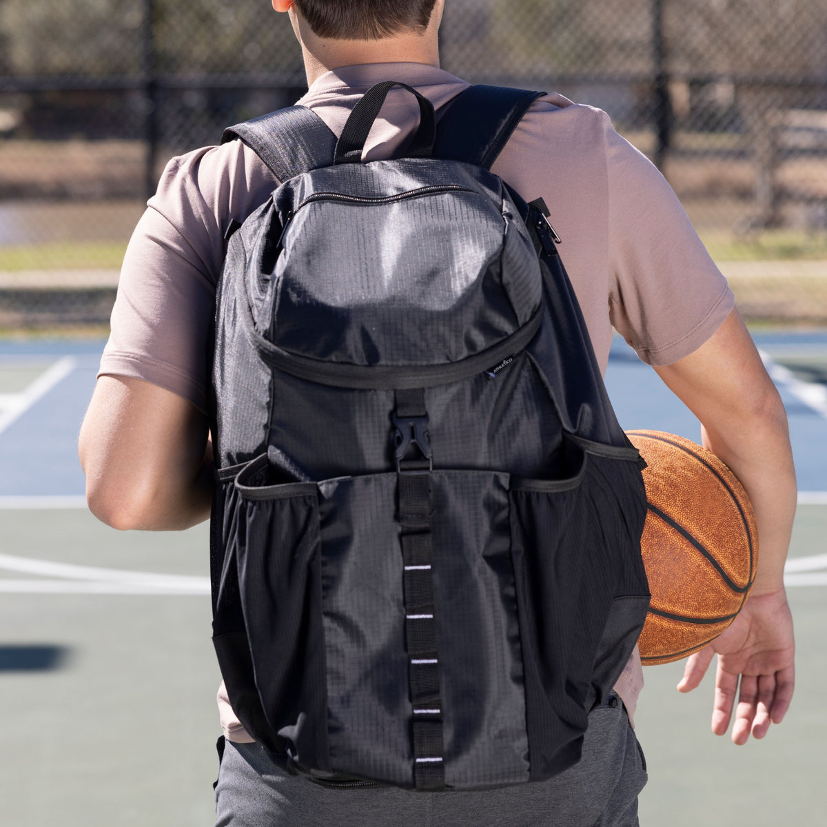 Athletico Streetball Basketball Backpack 