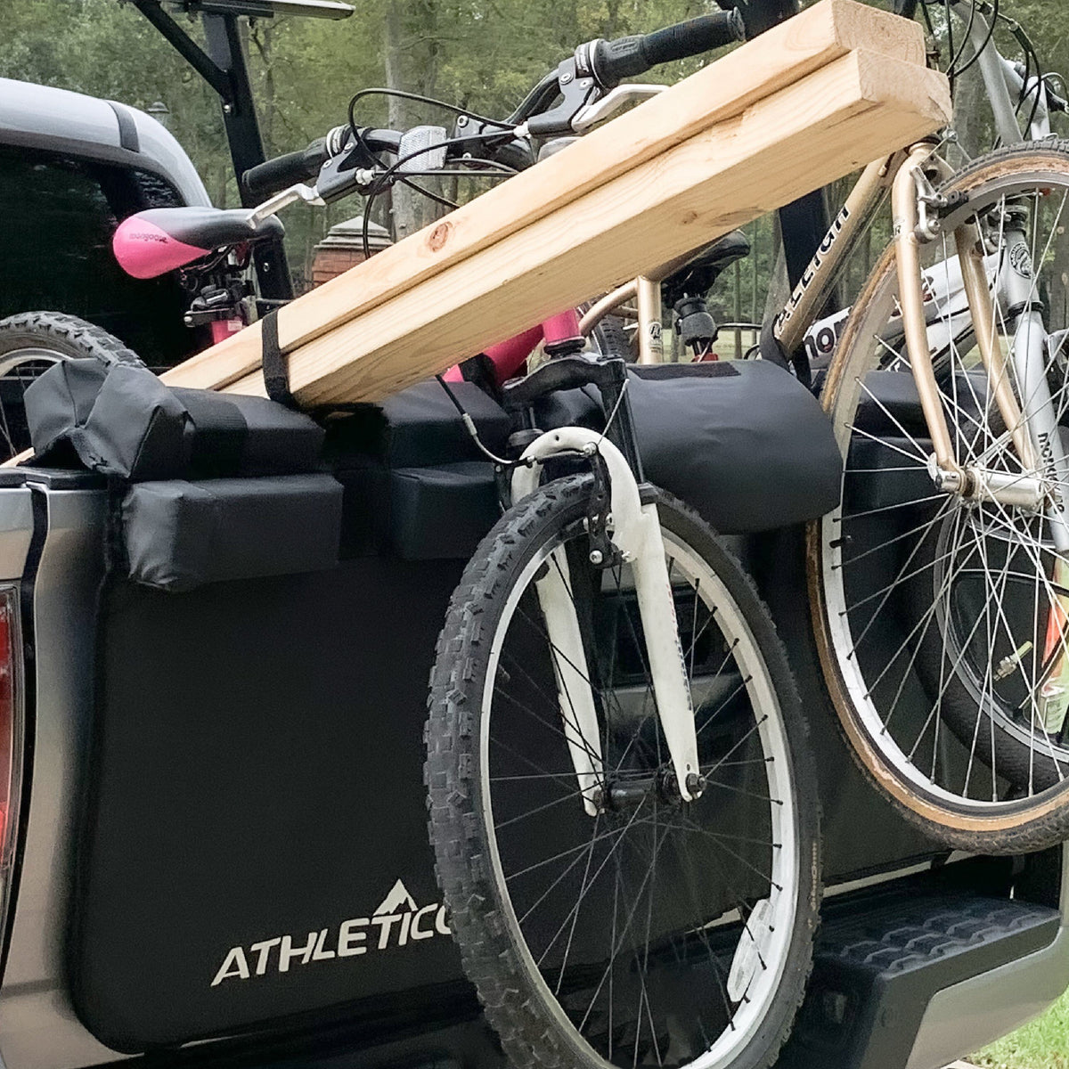 Athletico Tailgate Pad 